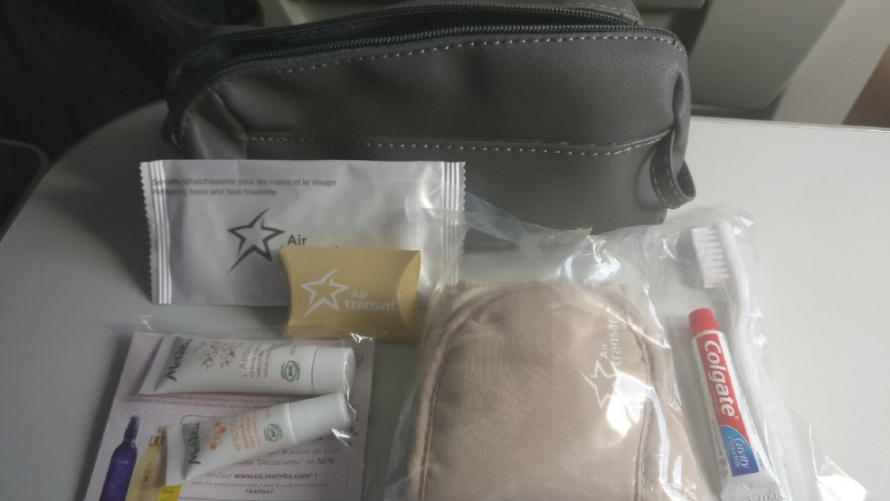 air transat amenity kit