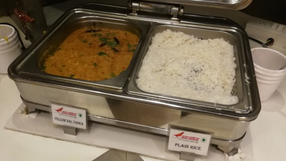 air india maharaja lounge dining