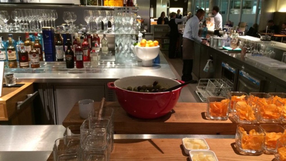 lufthansa non schengen h gates lounge food munich airport